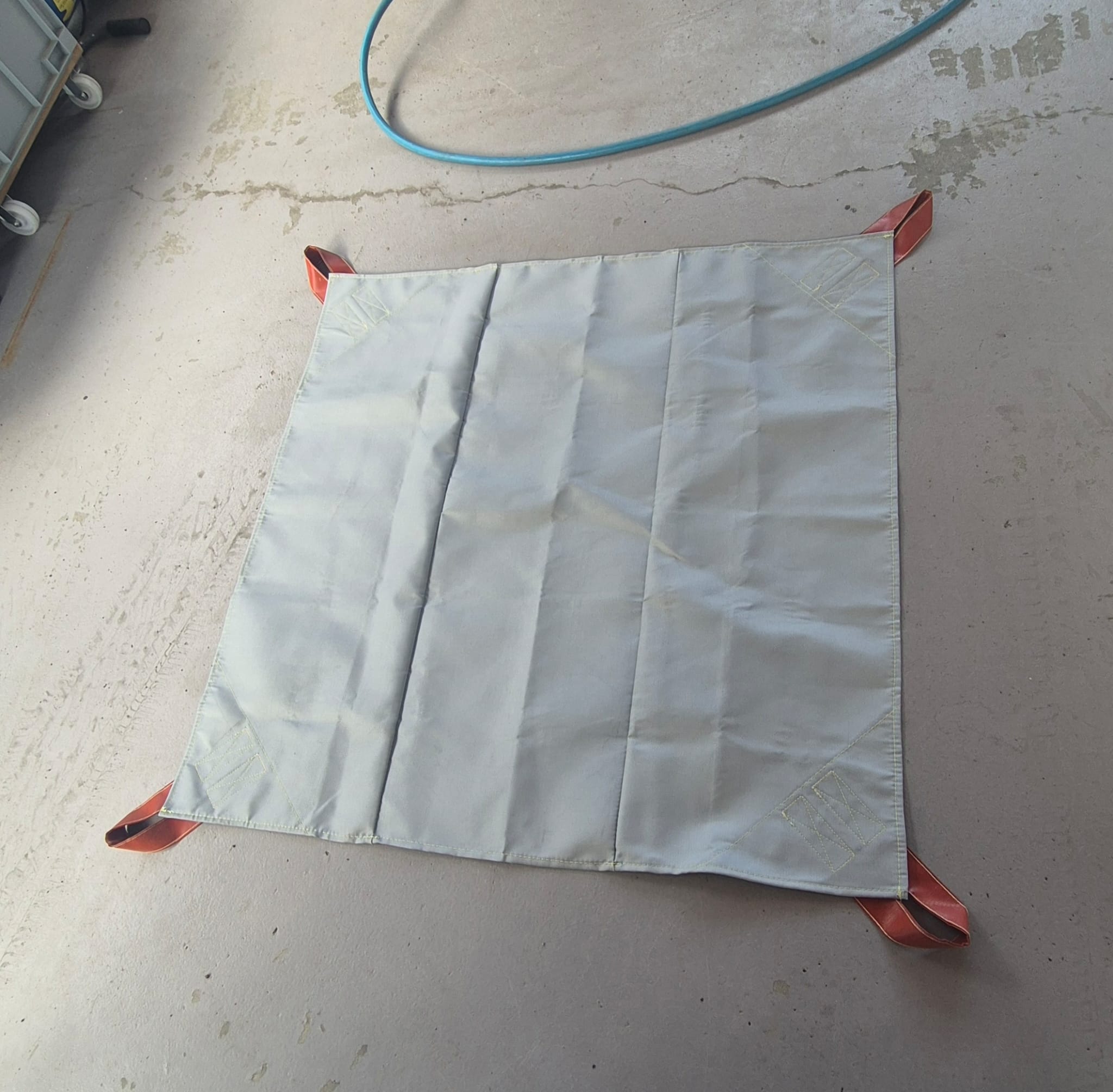 Y Pro 1x1m – couverture anti-feu batteries de petite taille