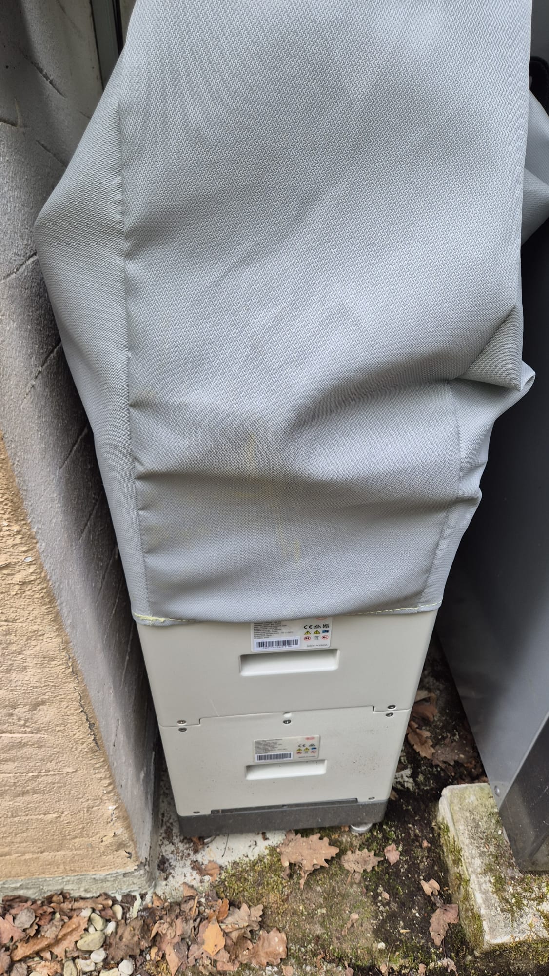 Housse anti-feu pour batterie de stockage solaire photovoltaïque – confinement en cas d'emballement thermique